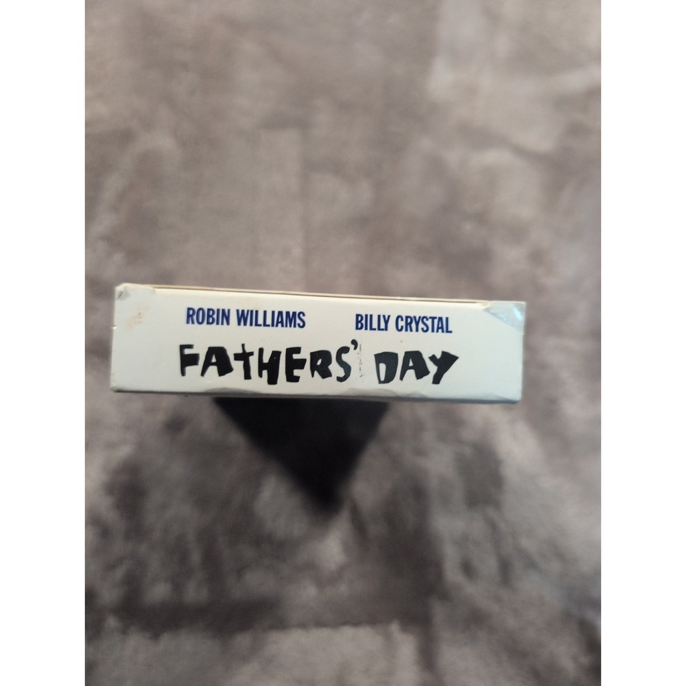 Fathers Day VHS Robin Williams Billy Crystal Comedy PG-13‎ - Picture 5 of 9